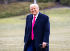 Inihayag ni Trump na ang Apple at Intel ay nagtatrabaho upang magdisenyo at bumuo ng mga chips sa USA