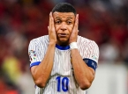Inihayag ni Jurgen Klopp ang nakakatawang kasaysayan nang sinubukan ng Liverpool na mag-sign kay Kylian Mbapp&eacute;: "Lumipad kami sa mga bilog"
