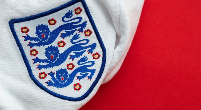Punong Ministro ng UK na si Keir Starmer ay nag-aaklas ng bank holiday kung mananalo ang England sa World Cup