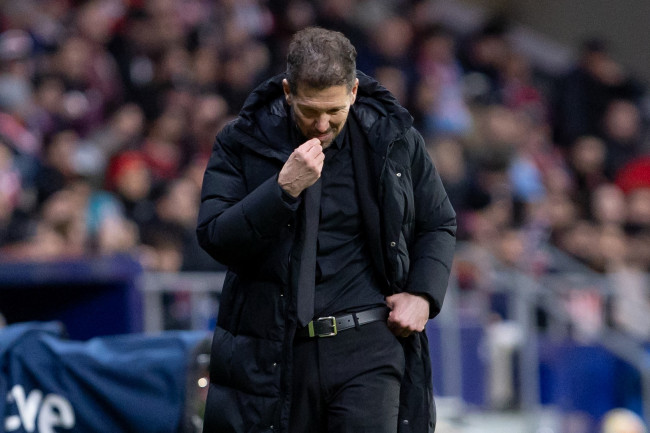 Ang mga tagahanga ng Atlético de Madrid ay nagrereklamo tungkol sa tatlong potensyal na parusa na hindi tinawag sa pagkatalo laban sa Arsenal