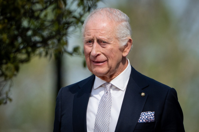 Nagkamali ang istasyon ng radyo ng Britanya na inihayag nang live ang pagkamatay ni Haring Charles III at nanahimik