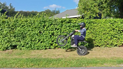 Yozma IN 10 Pro - Pinapahirapan ang e-bike